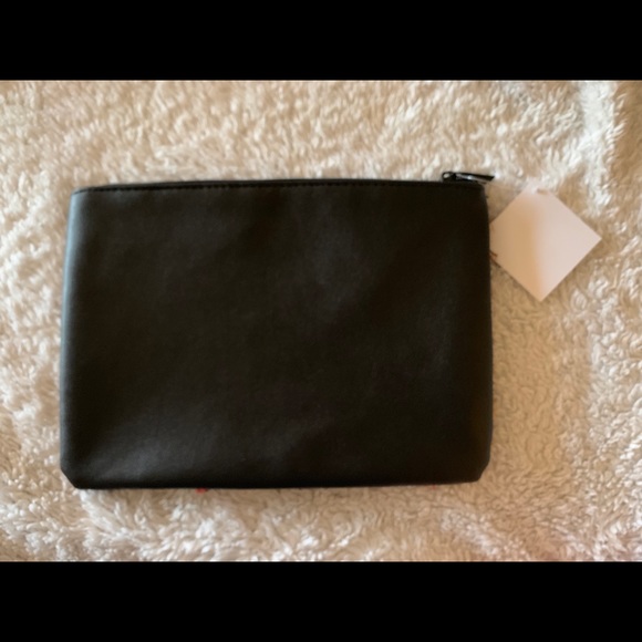 Makeup bag - Picture 2 of 4